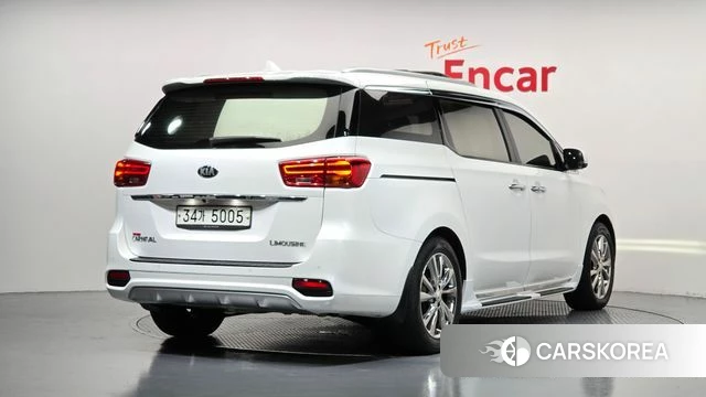 Kia The New Carnival id 4895238 из Кореи 12