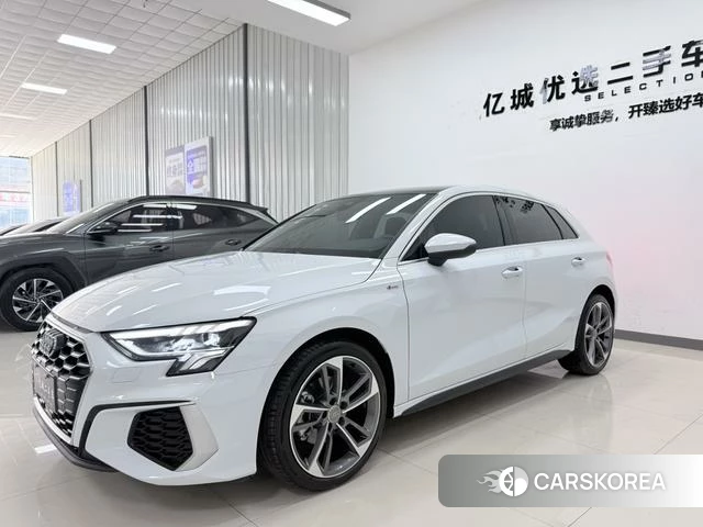 Audi A3 2023 Белый из Китая, фото 6