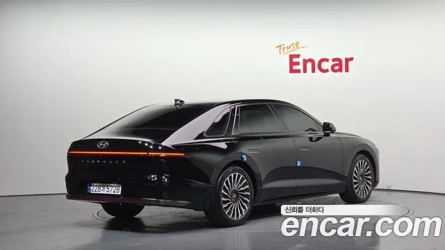 Hyundai Grandeur Hybrid (GN7) id 2925735 из Кореи 12