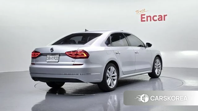 Volkswagen The New Passat id 4285953 из Кореи 12