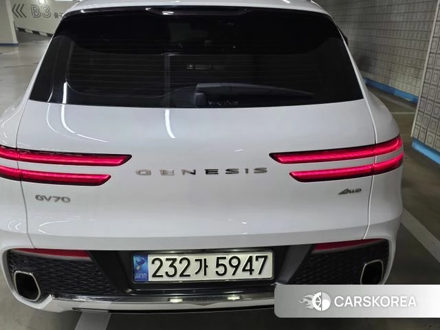 Genesis GV70 2023 Белый из Кореи, фото 4