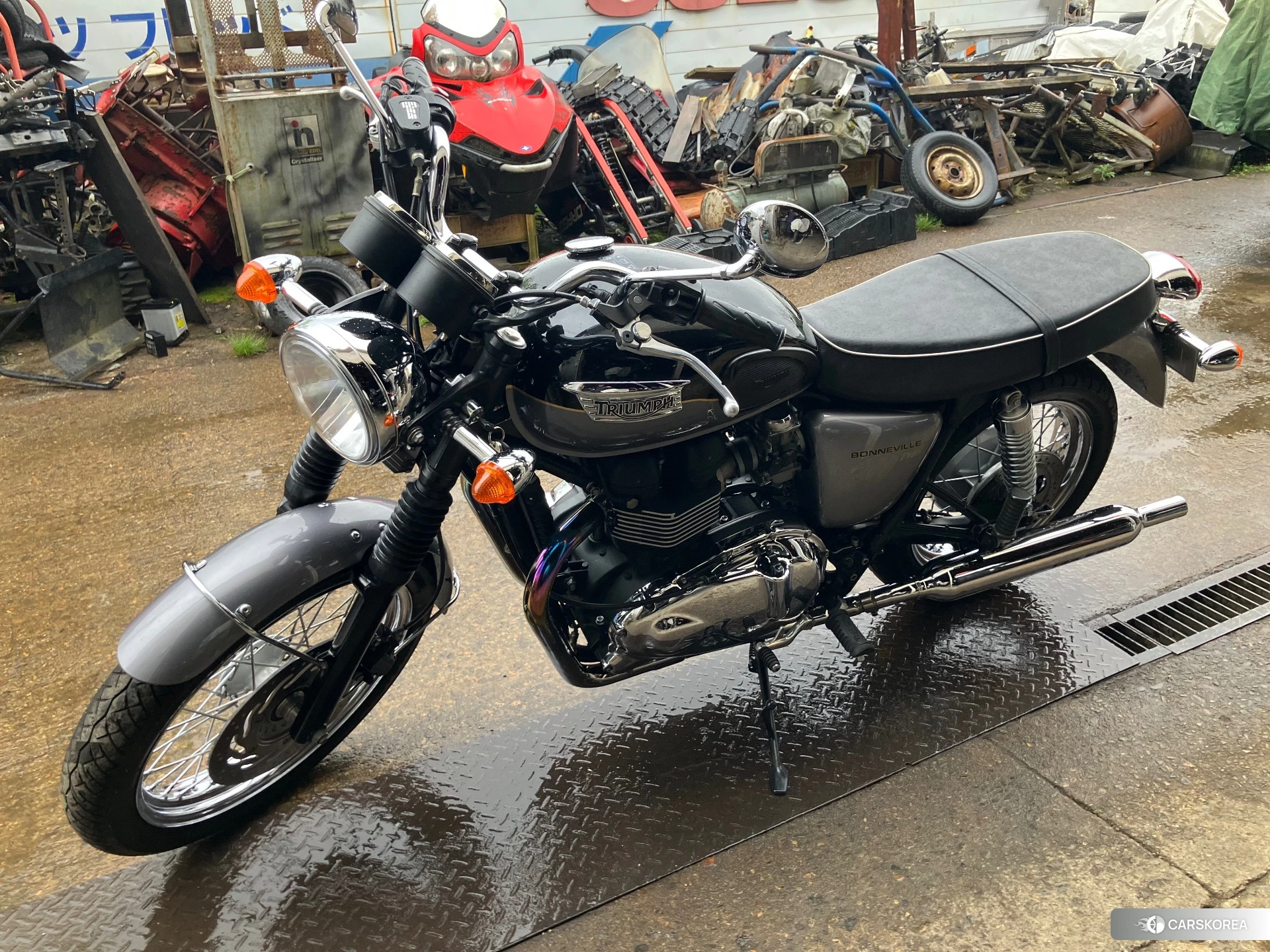 Проданный Triumph BONNEVILLE T100 2013 из Японии
