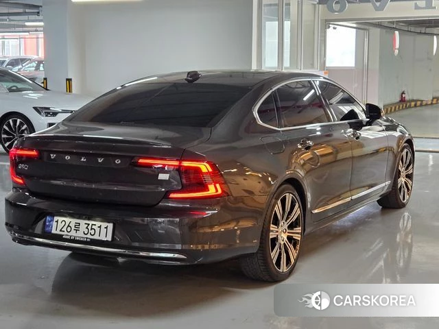 Volvo S90 id 3852807 из Кореи 10