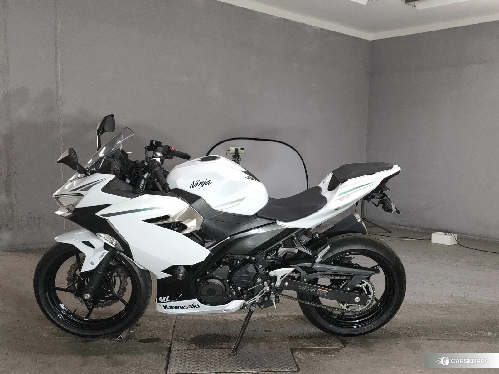 Kawasaki NINJA 400 2023 из Японии, фото 2