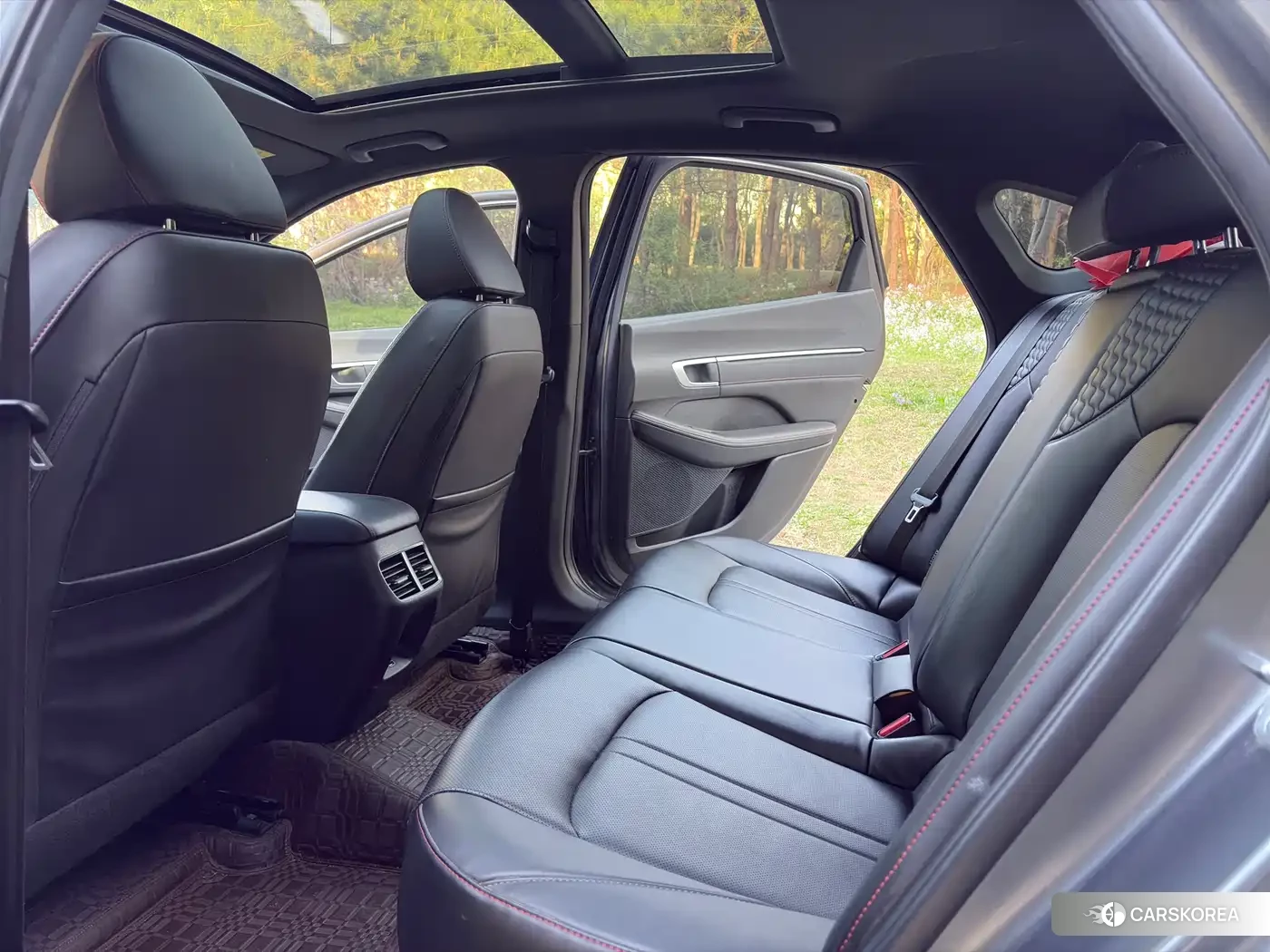 Hyundai Sonata 2022 Silver/gray из Китая, фото 2