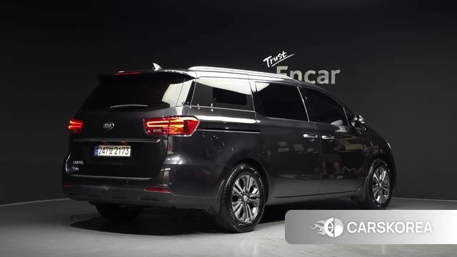 Kia The New Carnival id 4610377 из Кореи 12