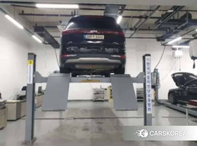 Kia Carnival 4th generation 2021 Черный из Кореи, фото 2