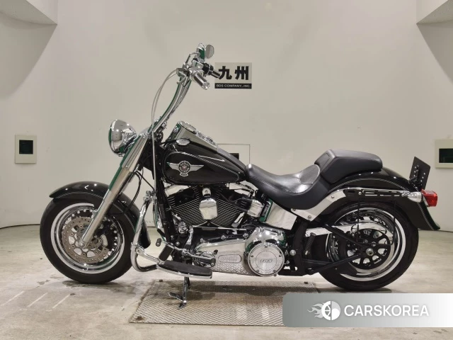 Harley-Davidson Softail Fat Boy FLSTF 2017 из Японии, фото 3
