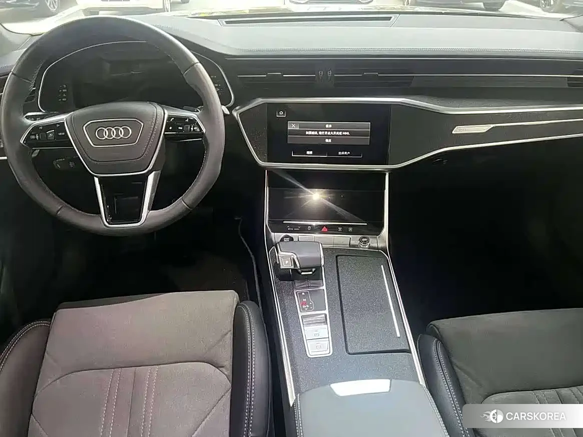 Audi A6L id 4583927 из Китая 8