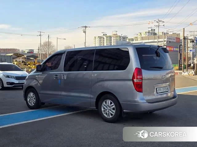Hyundai The New Grand Starex id 3641666 из Кореи 7