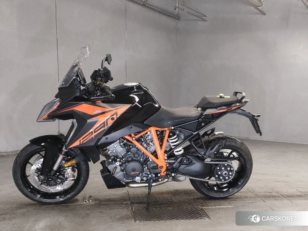 Проданный KTM 1290 SUPER DUKE GT 2020 из Японии, фото 2