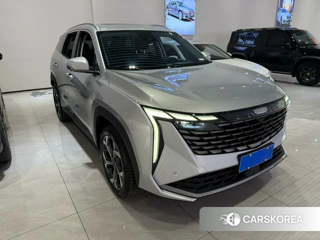 Geely Automobile Boyue L 2025 Серебристо-серый из Китая, фото 2