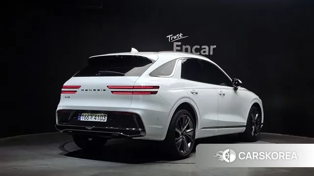 Genesis GV70 id 3305093 из Кореи 12