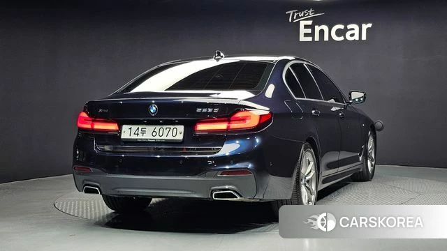BMW 5 Series (G30) id 4294753 из Кореи 12