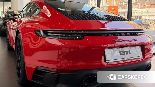 Porsche 911(992) id 4262659 из Кореи 12