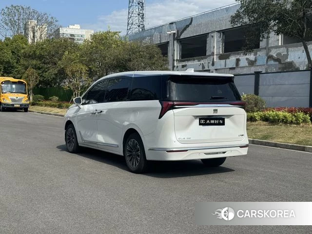 Buick GL8 id 4239698 из Китая 12