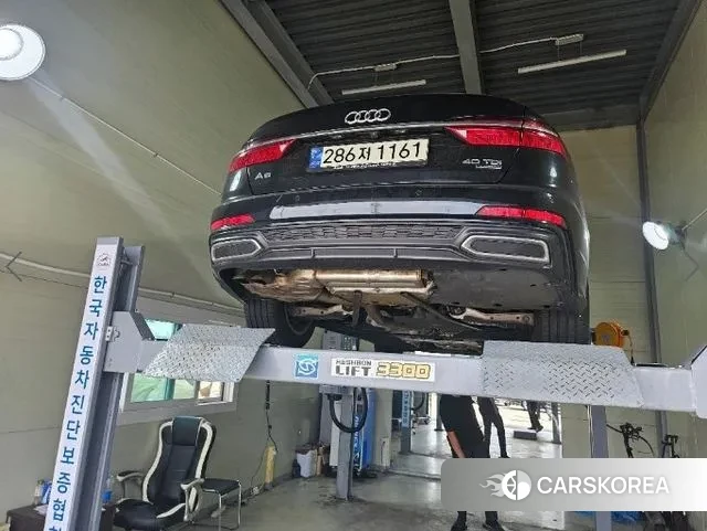 Audi A6 (C8) 2021 Черный из Кореи, фото 2