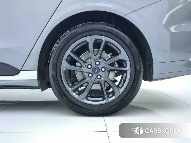 Ford Mondeo id 4374491 из Китая 12