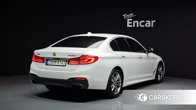 BMW 5 Series (G30) id 3357356 из Кореи 12