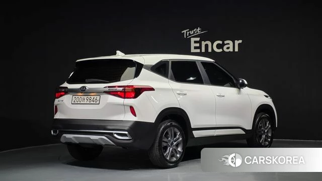 Kia Seltos id 4324419 из Кореи 12