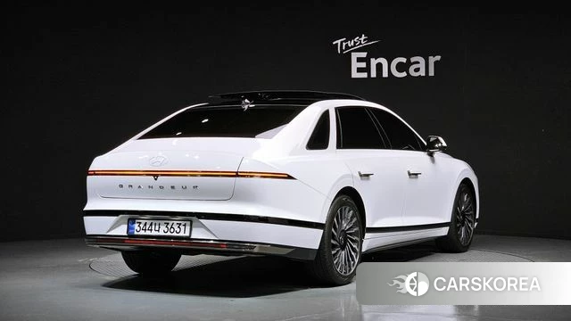 Hyundai Grandeur (GN7) id 4499355 из Кореи 12