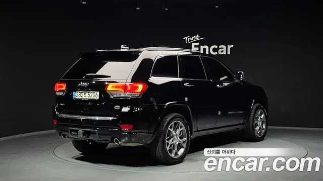 Jeep Grand Cherokee id 2955572 из Кореи 12