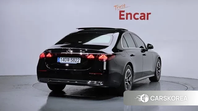 Mercedes-Benz E-Class W214 id 3523166 из Кореи 12