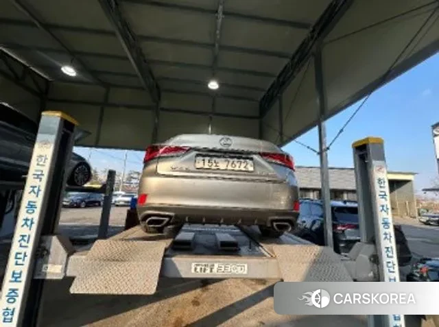 Lexus New IS300 2018 Серебристо-серый из Кореи, фото 2