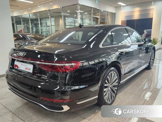 Audi A8 (D5) 2023 Черный из Кореи, фото 2