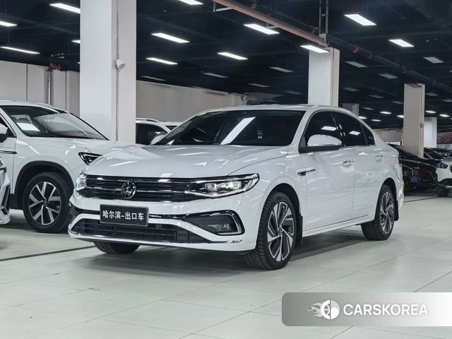 Volkswagen Bora id 4264705 из Китая 12