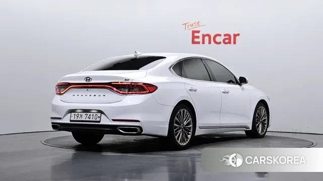 Hyundai Grandeur IG id 2971252 из Кореи 12
