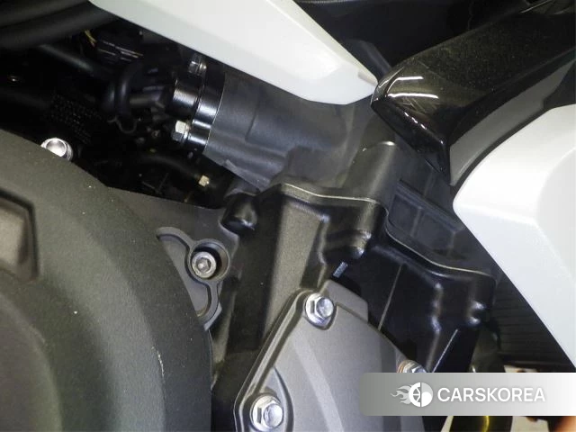 Engine photo