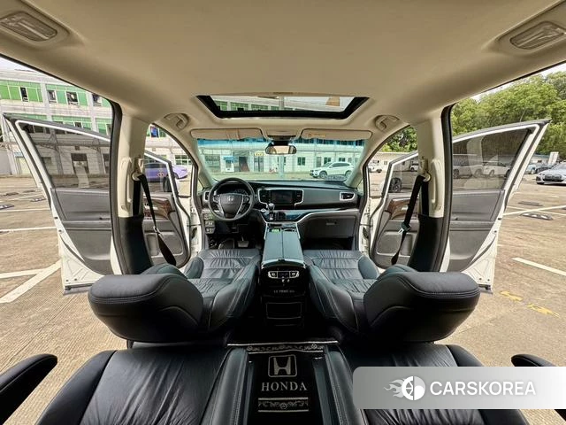 Honda Odyssey id 4274406 из Китая 12
