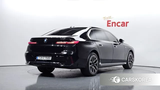 BMW 7 Series (G70) id 3486985 из Кореи 12