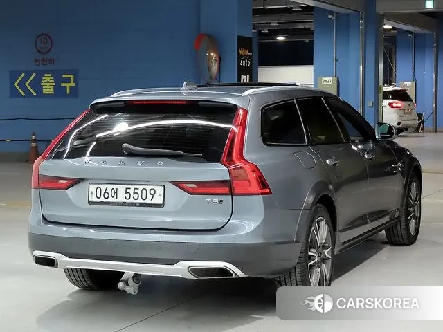 Volvo V90 Cross-Country id 3705942 из Кореи 12