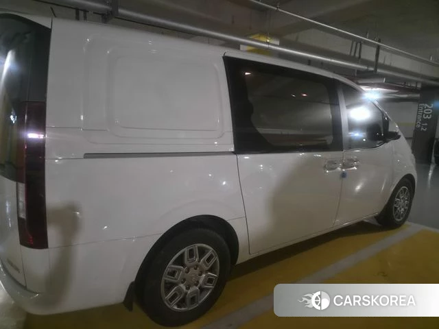 Hyundai Staria id 4735739 из Кореи 10