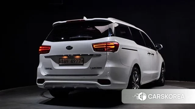 Kia The New Carnival id 3766682 из Кореи 12