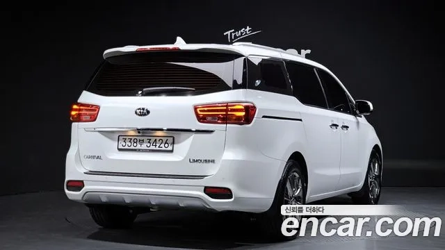 Kia The New Carnival id 2922235 из Кореи 12