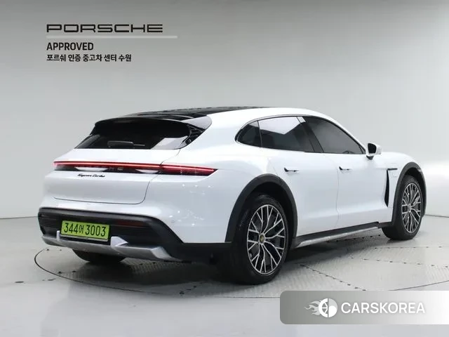 Porsche Taycan id 2925358 из Кореи 12