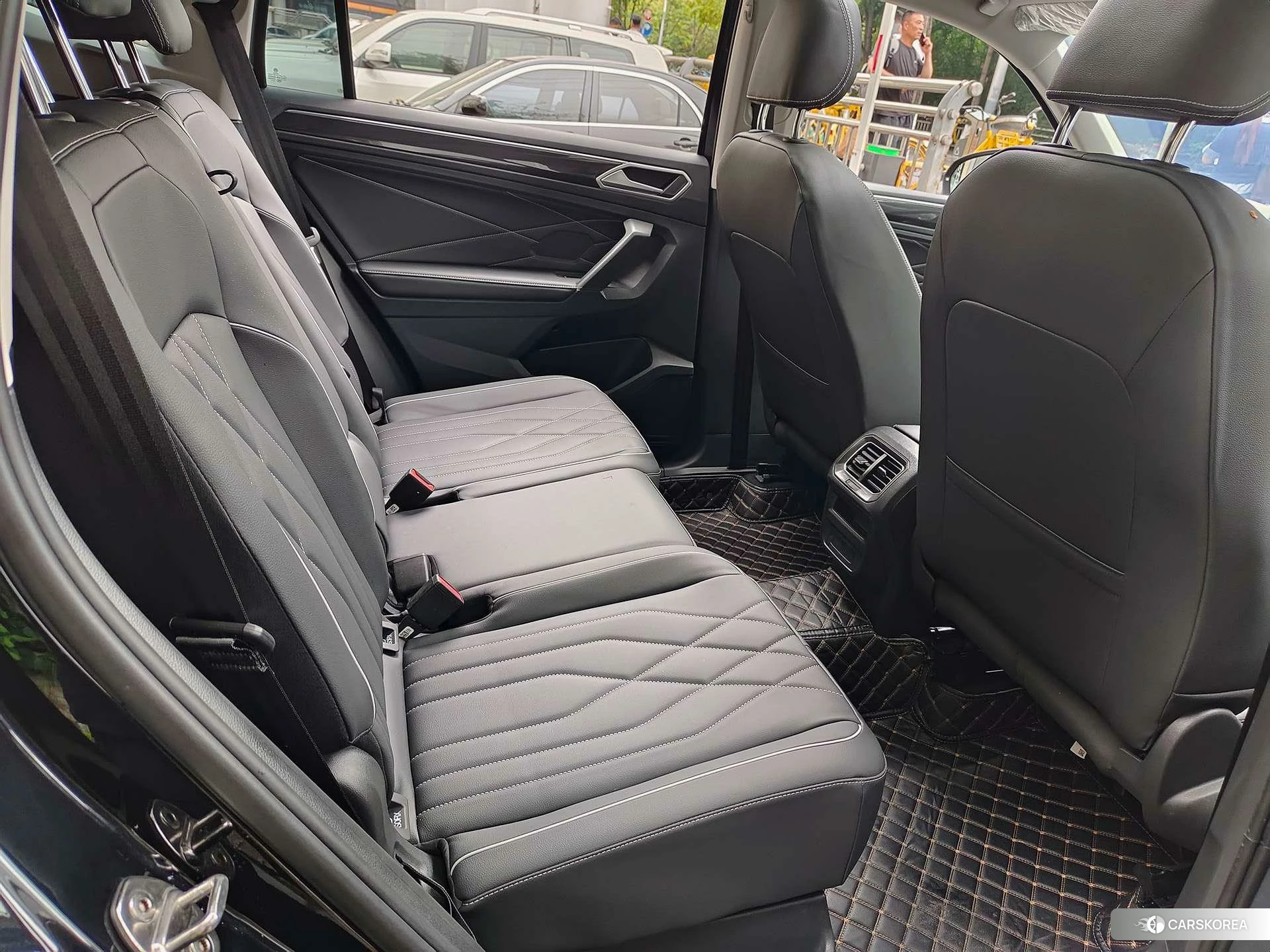 Volkswagen Tiguan L 2024 Черный из Китая, фото 3