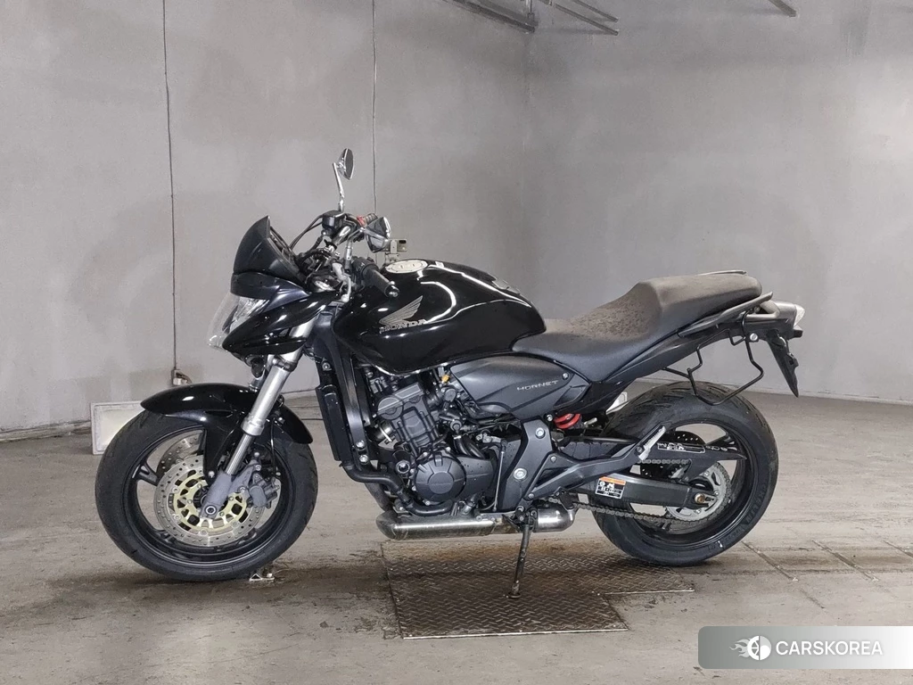 Проданный Honda CB600F 2010 из Японии, фото 2