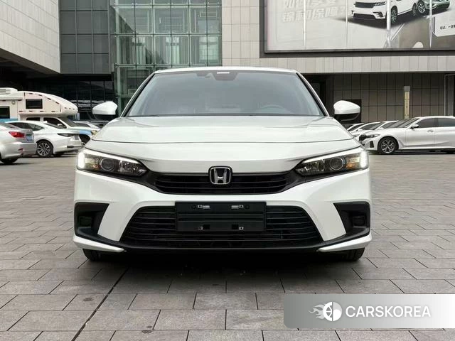 Honda Civic 2022 Белый из Китая, фото 2