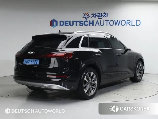 Audi e-Tron id 2994973 из Кореи 12