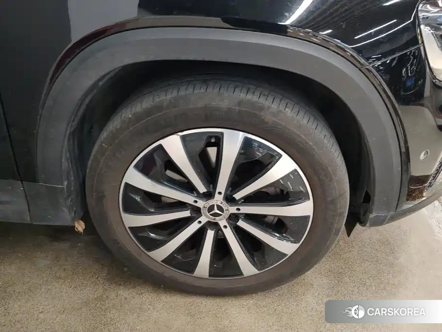 Mercedes-Benz GLB id 4628175 из Китая 9
