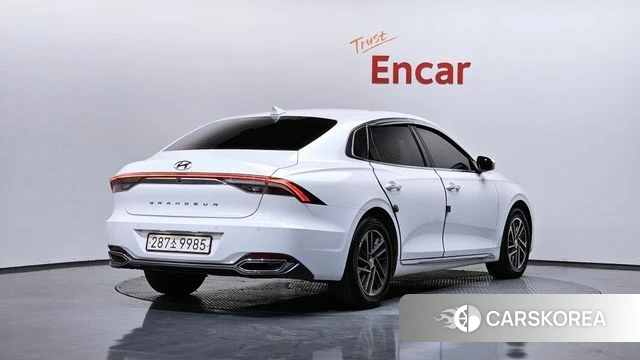 Hyundai The New Grandeur IG id 3911054 из Кореи 12