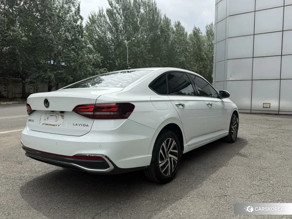 Volkswagen Lavida id 4479552 из Китая 12