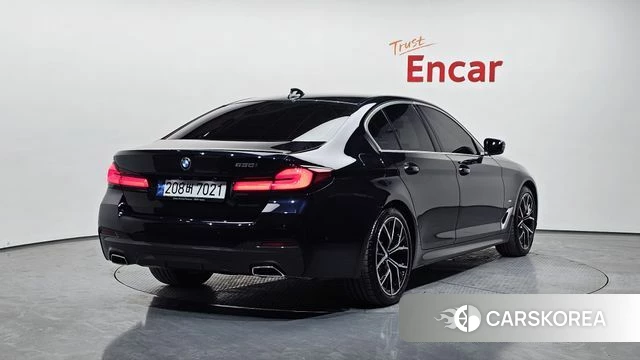 BMW 5 Series (G30) id 3865367 из Кореи 12