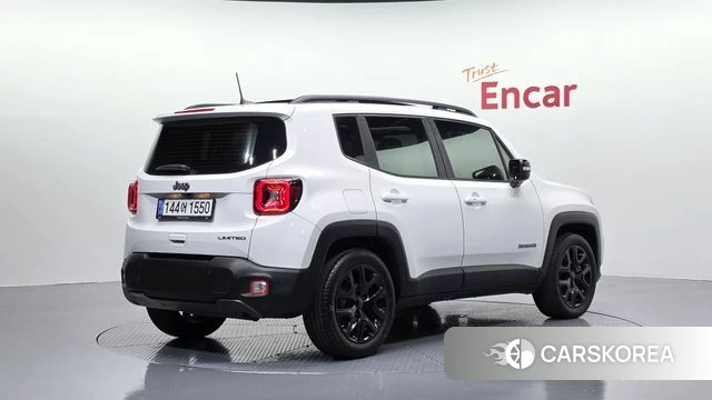 Jeep Renegade id 4566217 из Кореи 12