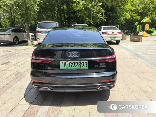 Audi A6L PHEV 2021 Черный из Китая, фото 2