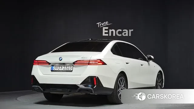 BMW 5 Series (G60) id 3758071 из Кореи 12